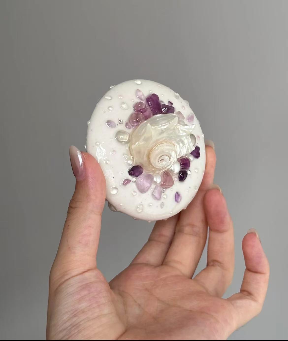 Creative Handcraft | Amethyst Shell Mirror