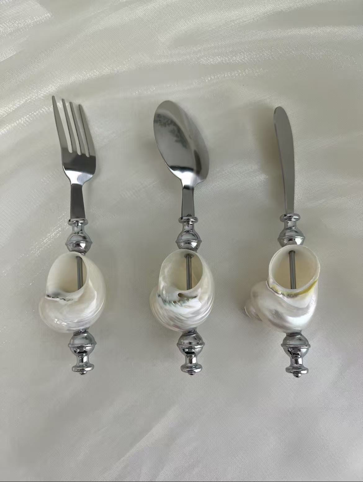 Shell tableware