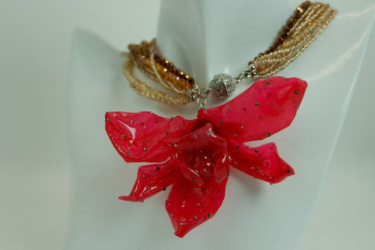 Original Handmade Red Phalaenopsis Dried Flower Resin Necklace