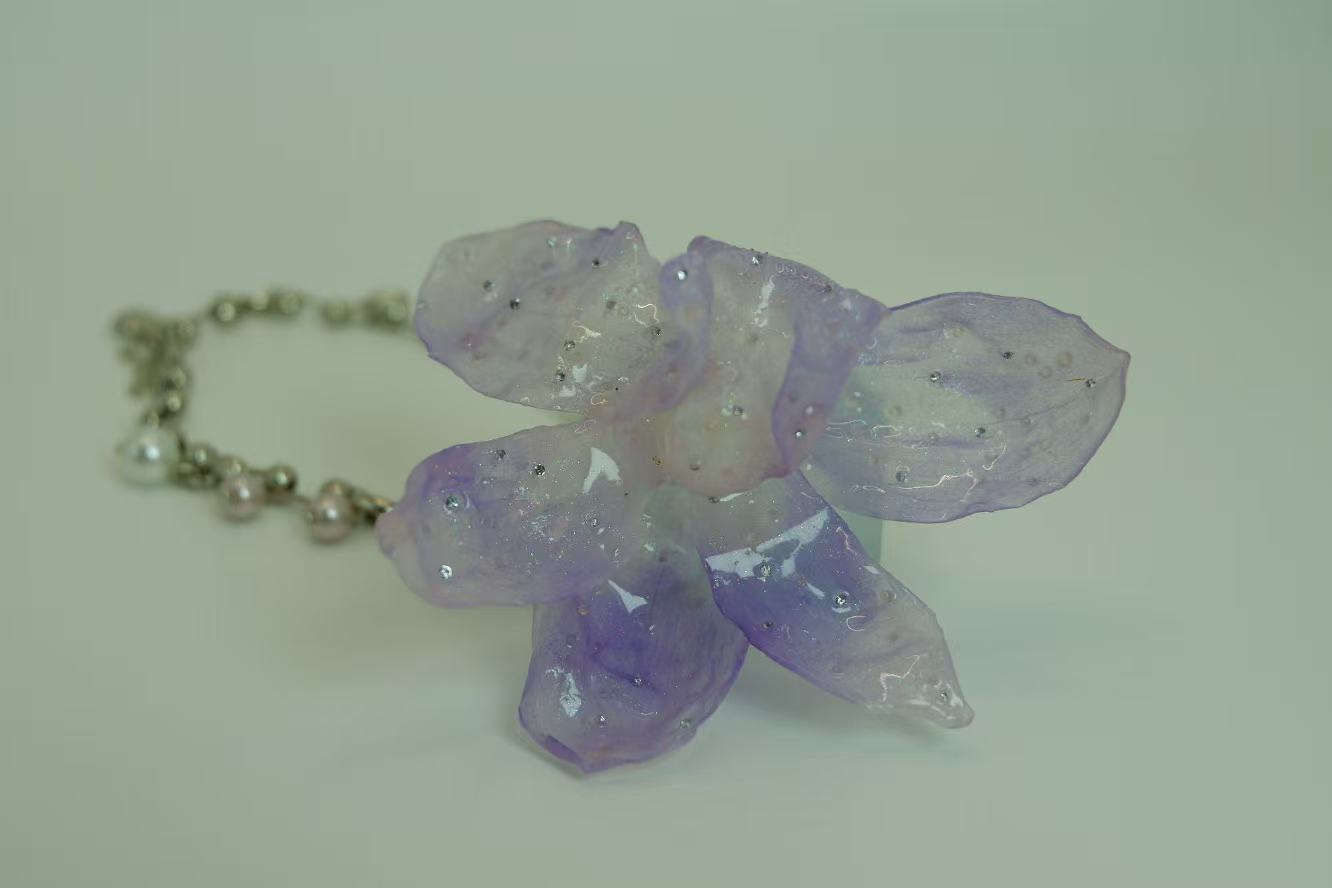 Handmade Gradient Light Purple Phalaenopsis Necklace