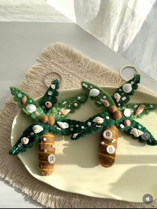 Coconut Shell Tree Keyring #Fridge Magnet (Two-in-one)