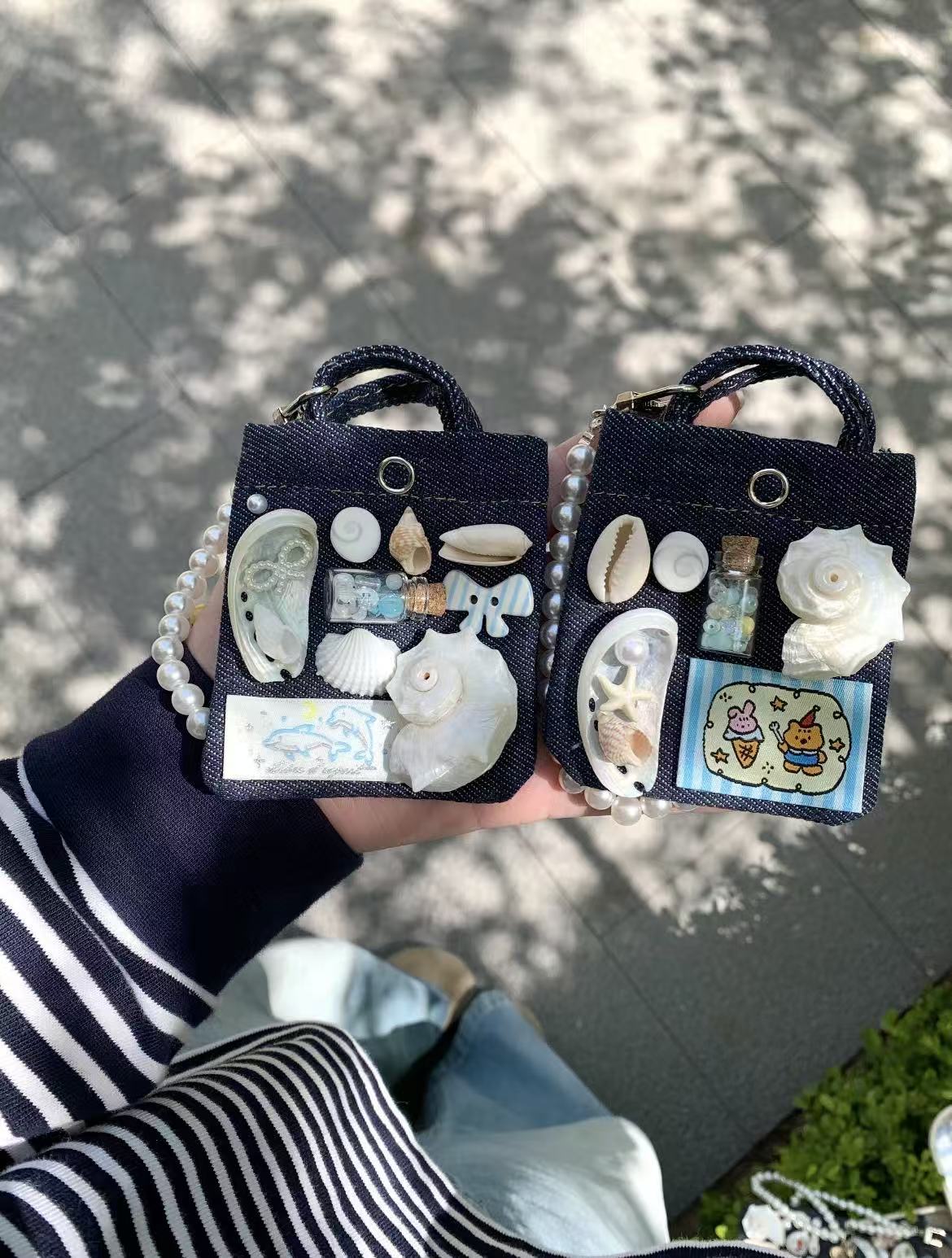 Shell-shaped denim bag charm
