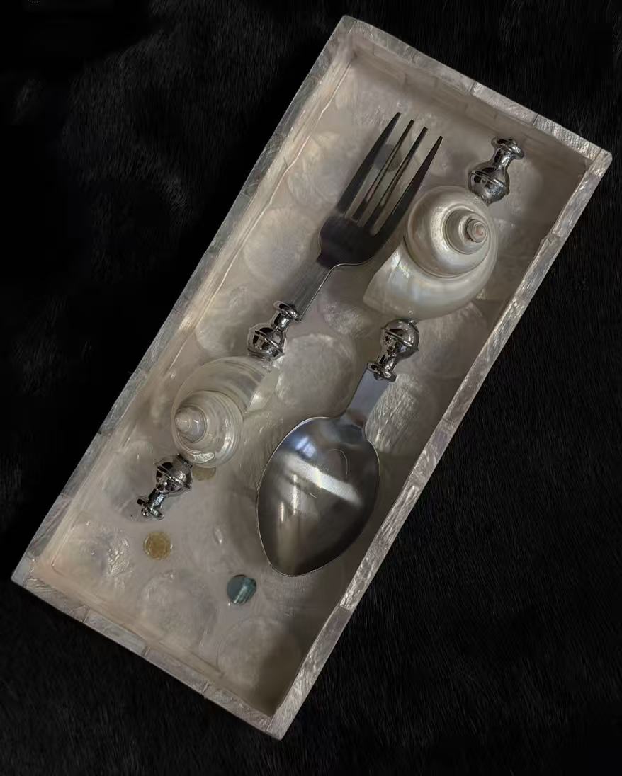 Shell tableware