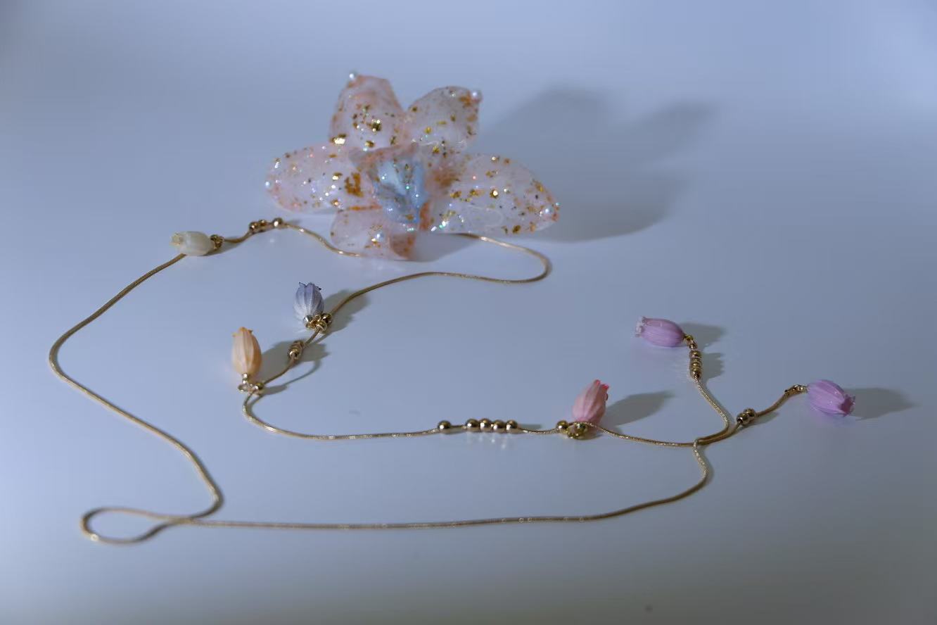 Original Handmade Dried Flower Necklace with Colored Wind Bells, Pearls and Phalaenopsis for Layered Wearing