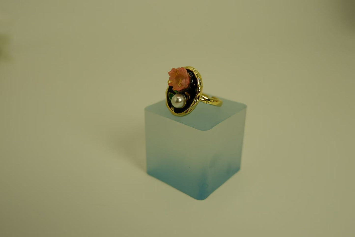 Handmade Real Flower Ring, Small Daisy Drip Glue Vintage Ring Handmade Real Flower Ring, Small Daisy Drip Glue Vintage Ring, Adjustable Size
