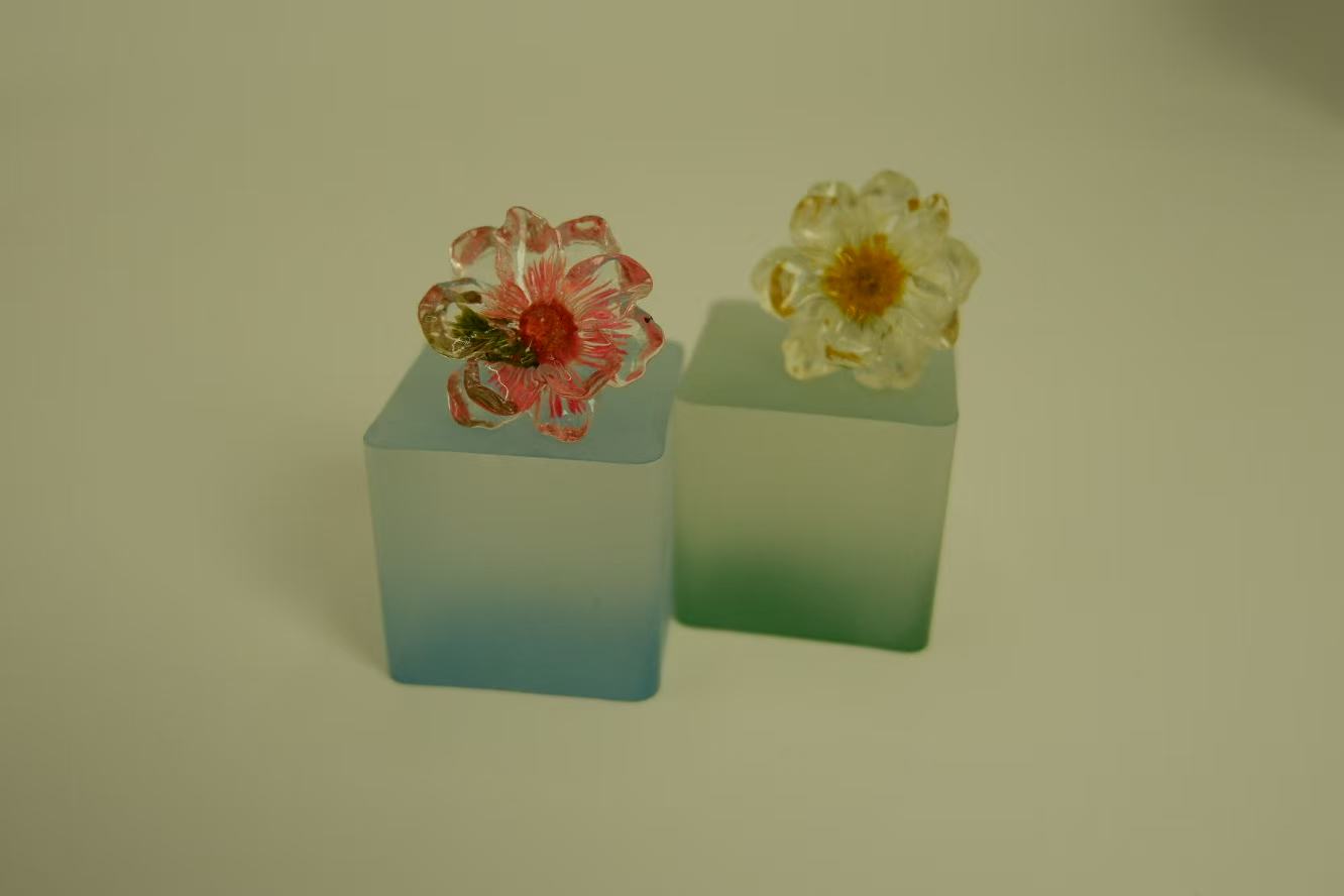 Handmade Dried Flower Resin Daisy Spring Earrings