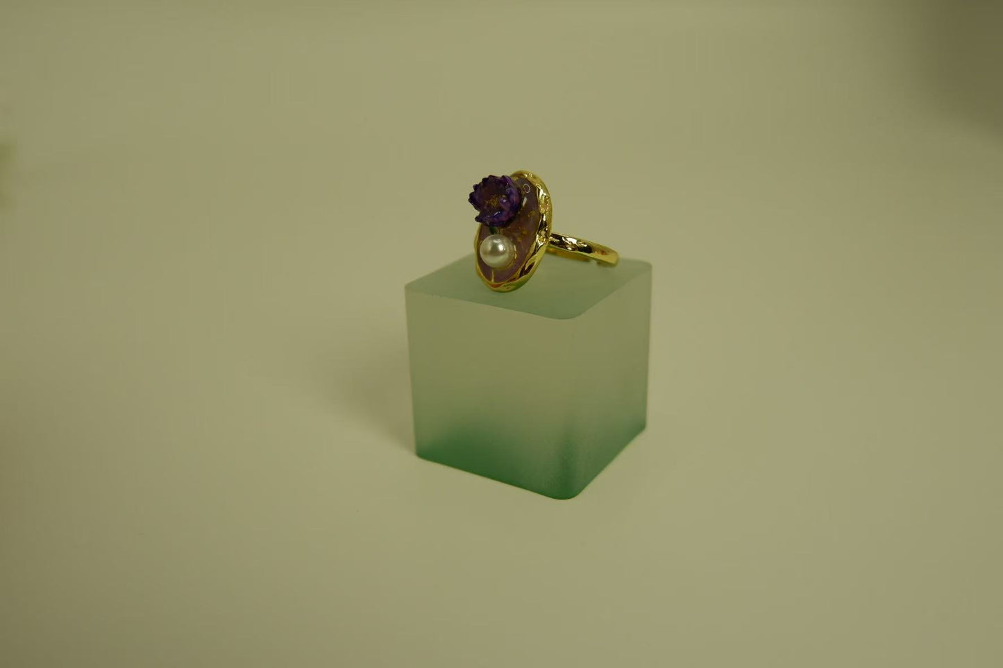 Handmade Real Flower Ring, Small Daisy Drip Glue Vintage Ring Handmade Real Flower Ring, Small Daisy Drip Glue Vintage Ring, Adjustable Size