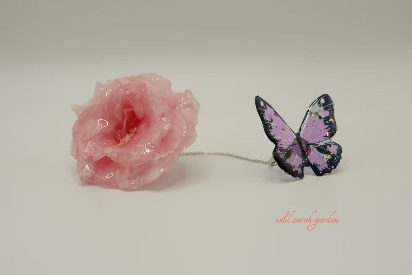 one of a kind (only one available)  Handmade Ring Set with Pressed Dried Rose and Butterfly