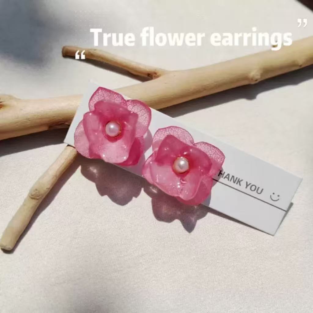Handmade Real Flower Earrings, Dried Flower Hydrangea Resin Earrings
