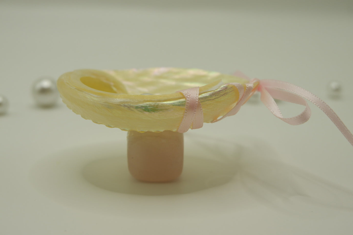 Crystal white abalone shell cup
