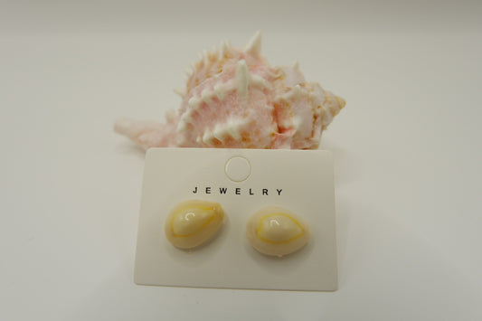 Conch Shell Stud Earrings